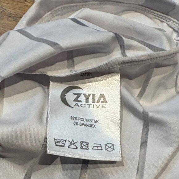 Zyia Active Havana Tank in White and gray camo and Striped Mesh - Picture 8 of 9
